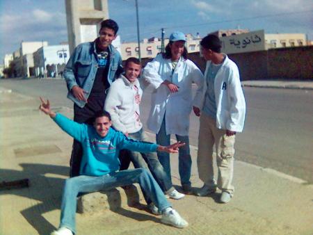 toujout  cot�  de l�col  C-Q-P